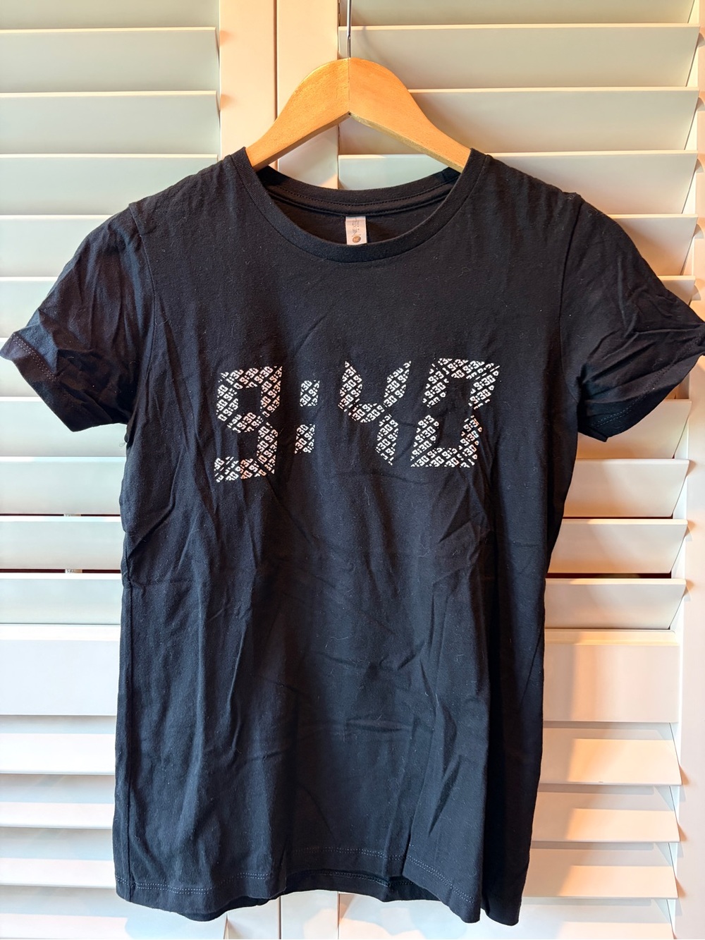 Black Short-Sleeve 9:30 Club Tee for Women
